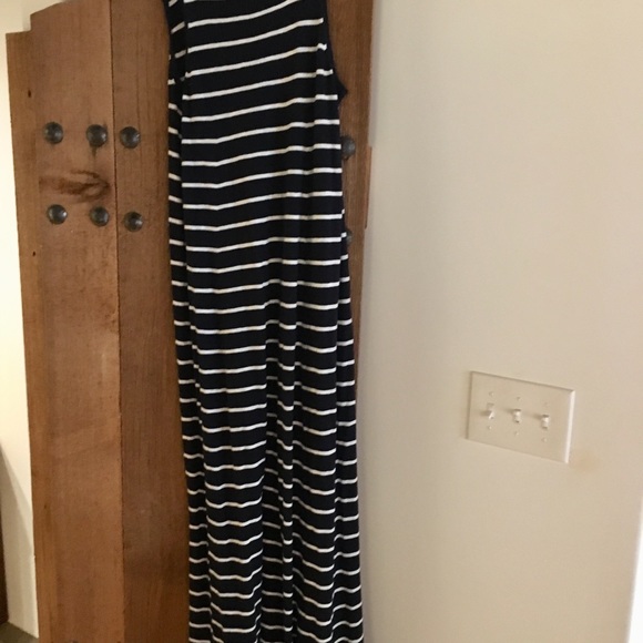 Vince Navy Blue and White Striped Knit Maxi Dress - Picture 4 of 4
